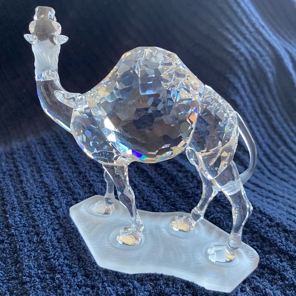 Swarovski Camel - retired - Picture 3 of 3